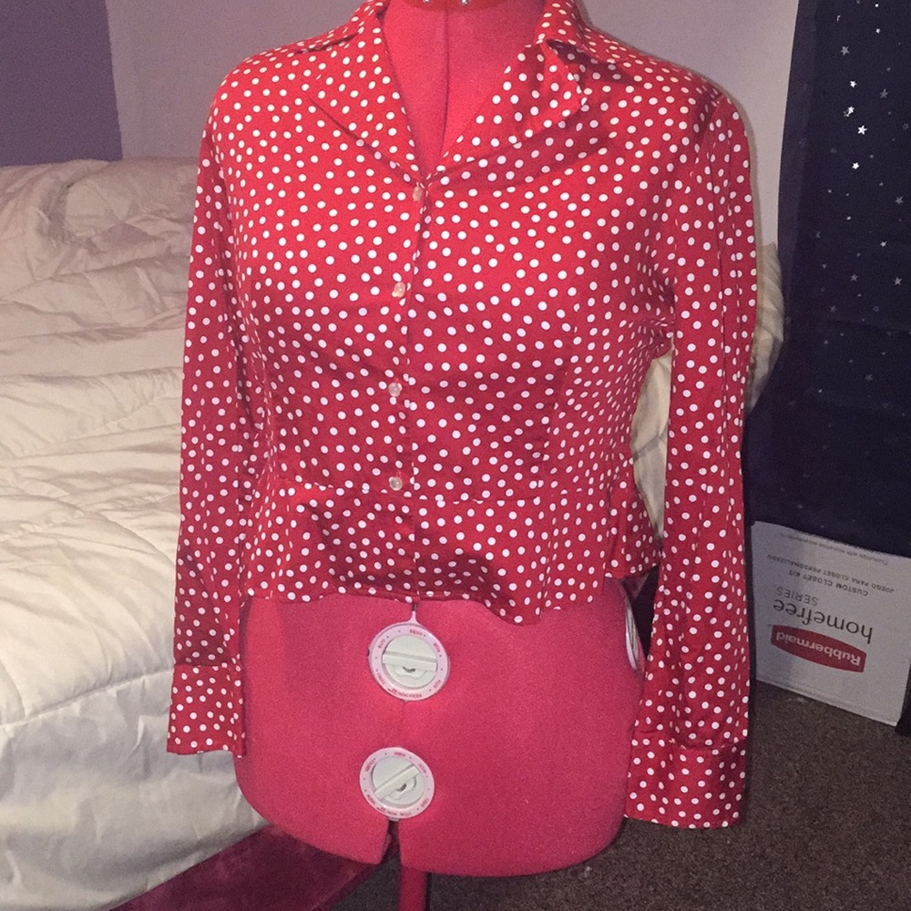 Peplum button-op top